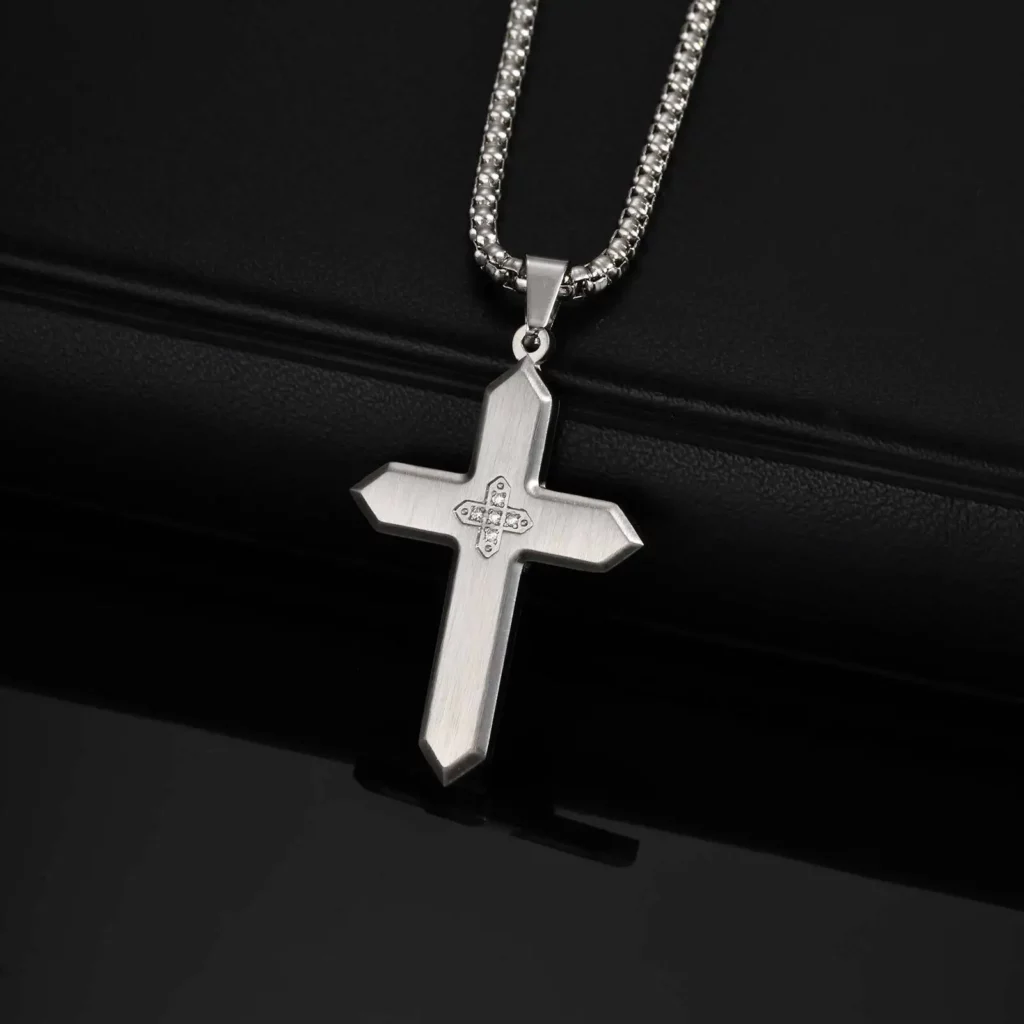 Collier croix homme acier inoxydable