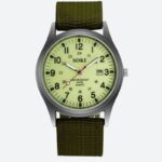 Montre vintage homme à quartz Cadran lumineux vert & bracelet kaki